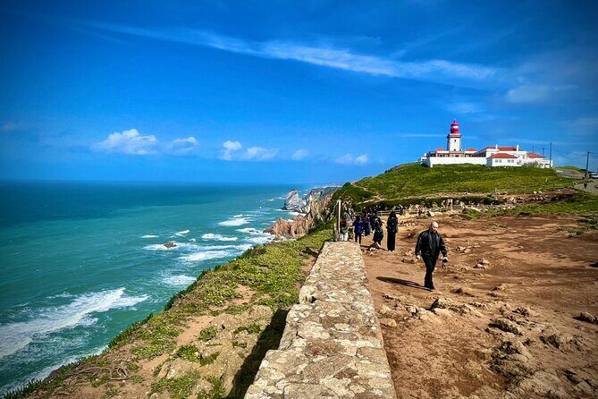 Private Sintra & Cascais Tour – Palaces, Wine & Views from Lisbon - Who this private Sintra and Cascais tour fits best