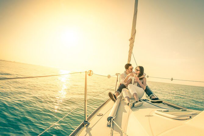 Private Sunset Sailing cruise from Lisbon - Private Tagus sailing: why this is worth doing