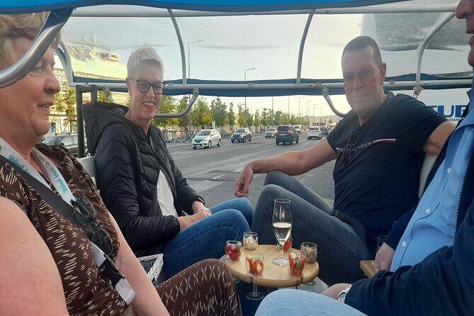 Private tapas tuk tuk tour through Lisbon - How the private tuk tuk keeps tapas sightseeing relaxed