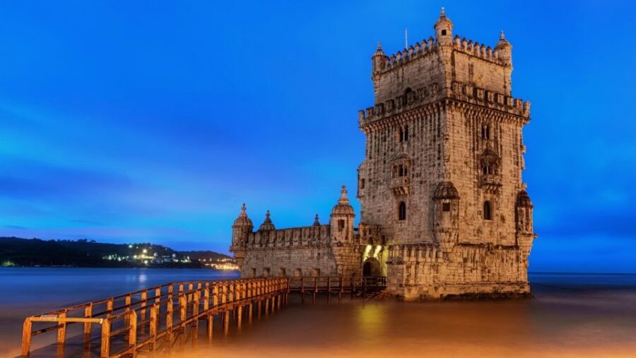 Private Tour (3-H): Belém, Cristo rei & Lisbon Sightseeing - Alfama-style charm and 360° viewpoints: where the views do the selling