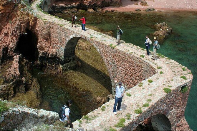 Private Tour: Berlenga Grande Island Day Trip from Lisbon - Water Time on Berlenga: Snorkel, Swim, or Just Work the Walkways