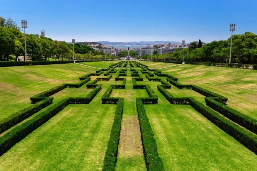 Private Tour: Cristo Rei, Belem, São Jorge Castle, 360°View. - Price and value: is $142 per person a smart deal?