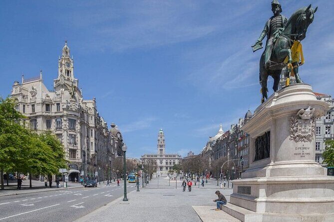 Private tour DE Lisbon to Porto with stops in cities - Key highlights to look for