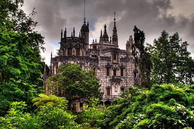 Private Tour: Discover the best of Sintra in 1 day avoiding queues - Stop 4: Quinta da Regaleira gardens where symbolism feels like a puzzle