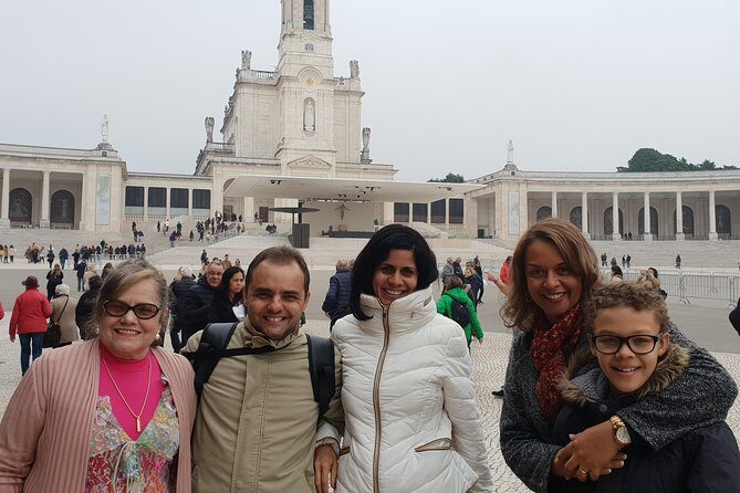 Private Tour Fátima - Nazaré - Batalha - Óbidos - A private Portugal day built around four real places