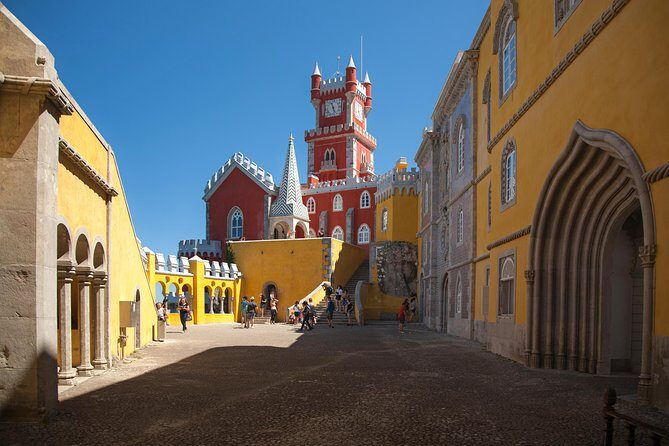 Private Tour From Lisbon: Sintra Mystic Trail in Five Hours - Your palace choice: what you’re really deciding