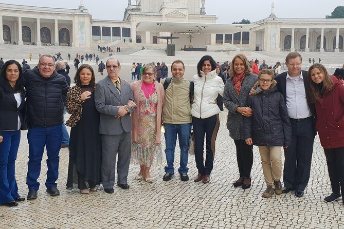 Private Tour Full Day Fátima - Porto - Óbidos - from Lisbon - Ribeira riverside: UNESCO-area charm and a short, sweet stroll