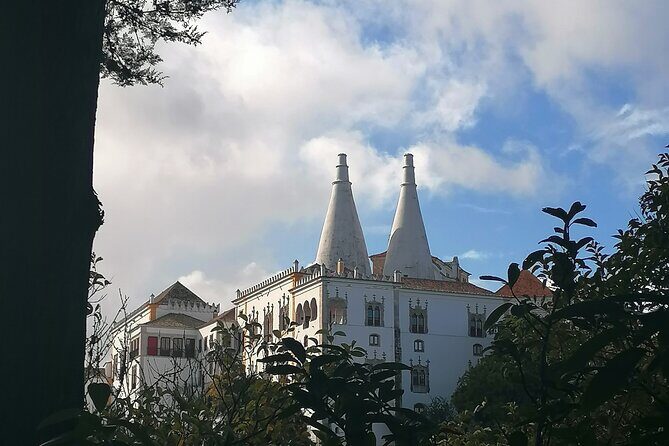 Private Tour in Sintra and Cascais - Getting the Most From Your Guide: Communication and Customization