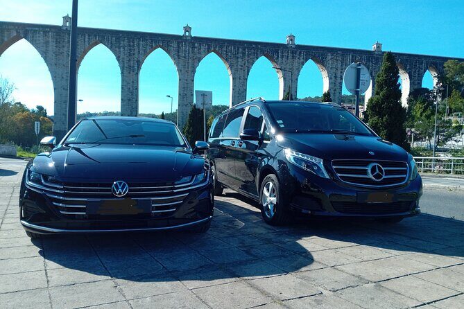 Private Tour Lisbon-Port / Porto-Lisboa with 4 Parages - Fátima: the sanctuary that shapes the town