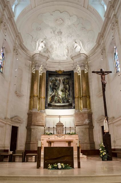 Private Tour of Fatima with Official Guide - Chapel of the Apparitions: the heart of the story