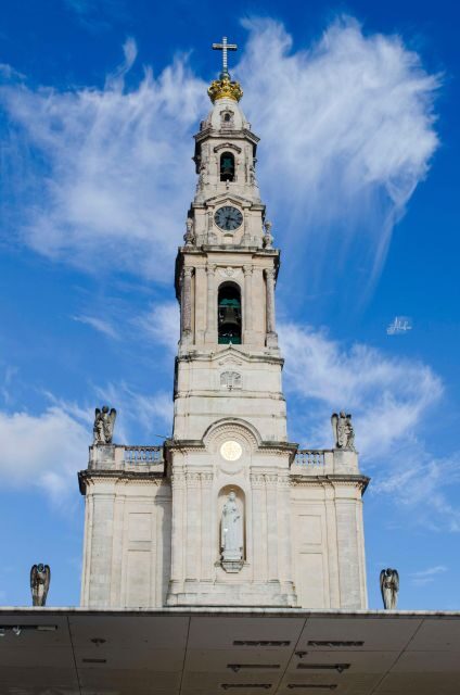 Private Tour of Fatima with Official Guide - Basilica of the Holy Trinity: what to notice on a second anchor