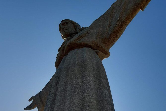 Private Tour of Lisbon - Padrão dos Descobrimentos: A Quick Stop That Adds Context
