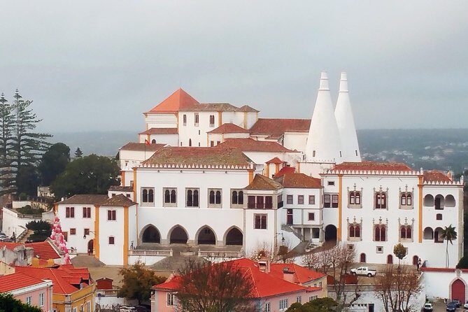 Private tour of Portugal 5 days from Lisbon - A private Portugal route that removes the logistics headache