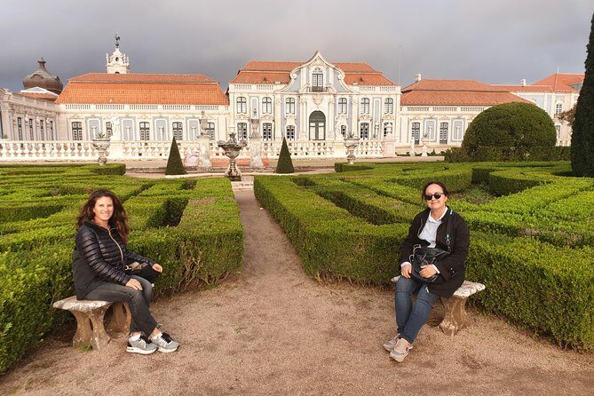 Private Tour of Splendid Lisbon - Praça do Comércio, the Triumph Arch, and the rebuilding story from the road