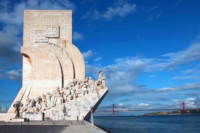 Private tour Portugal 14 days from Lisbon - Nazaré’s big-wave fame and Coimbra’s Joanine Library