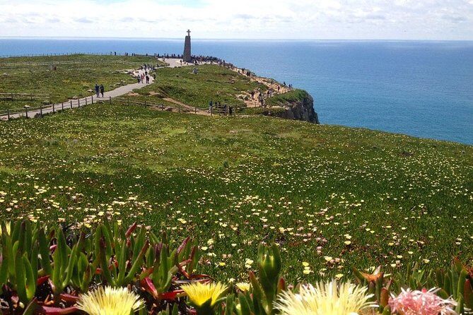 Private Tour: Sintra and Cascais Day Trip from Lisbon - Cascais at Beach Level: Fishing Town to Atlantic Getaway