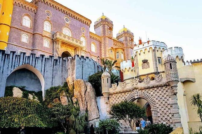 Private Tour Sintra / Cabo da Roca / Cascais * Private Tours * - Sintra Village and the Choice of Palace Time