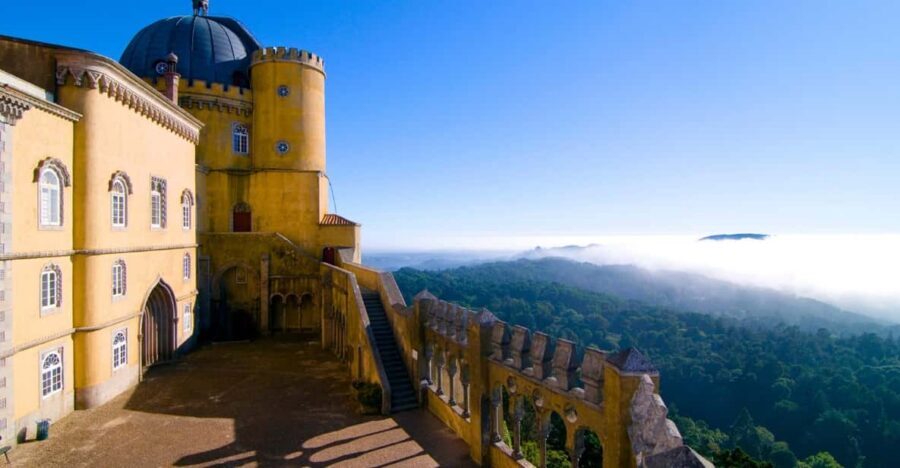 Private Tour : Sintra, Pena palace, Cabo da roca, Cascais - Getting Sintra done without wasting time on logistics