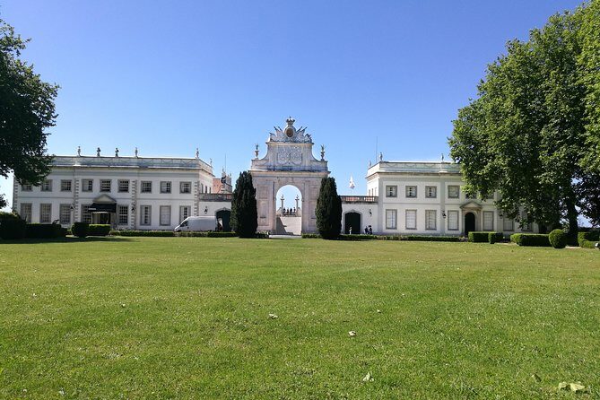 Private Tour Sintra With Wine Tastings - Monserrate Park and Palace: Romantic gardens for people who like texture