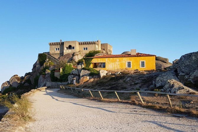 Private tour - The Beautiful Cascais - Peninha Sanctuary and the Sintra-Cascais Natural Park