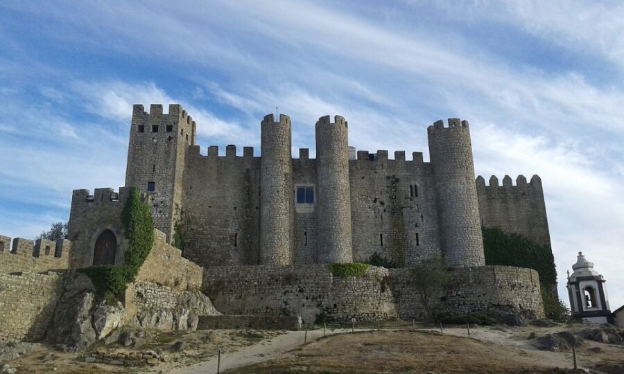 Private Tour to Fatima, Batalha, Nazare, Obidos From Lisbon - Should you book this Private Tour to Fátima, Batalha, Nazaré, and Óbidos?