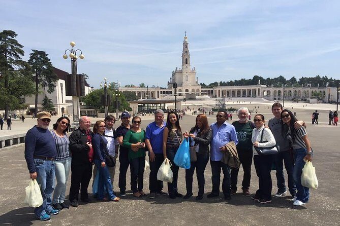 Private Tour to Fatima from Lisbon - How guides run the day: flexible pacing and time for your own reflection