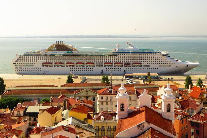 Private Transfer Between Lisbon, Porto, or Algarve - What’s included vs. what you’ll need to handle