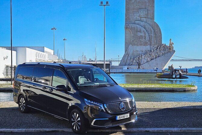 Private Transfer from Airport to Lisbon (Unlimited Waiting Time) - Door-to-door pickup: easier arrivals for hotels and apartments