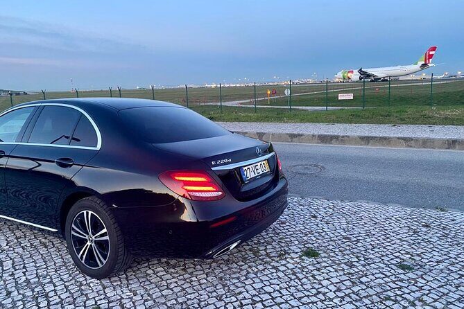 Private Transfer from Airport to Lisbon (Unlimited Waiting Time) - Timing, waiting, and flight changes: why unlimited waiting matters