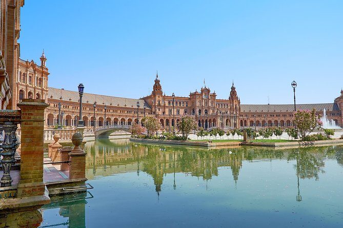 Private Transfer from Lisbon to Seville with 2 hours for sightseeing - Key things I’d plan around
