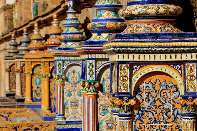 Private Transfer from Lisbon to Seville with 2 hours for sightseeing - Vehicles, luggage space, and car seats for families