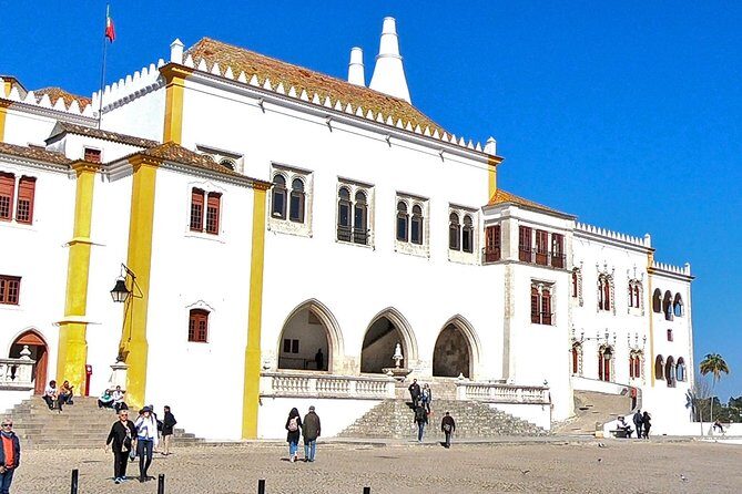 Private Trip: Cascais, Guincho, Roca Cape and Sintra from Lisbon - Casino Estoril: quick stop, plus a film-scene trivia bonus