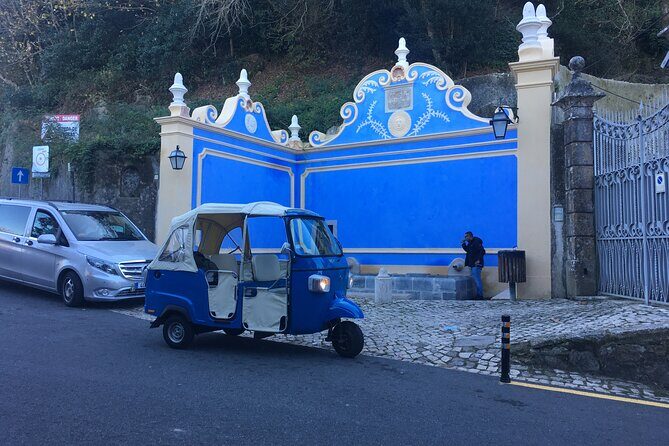Private Tuk Tuk Tour of Sintra and Beaches in 2.5h - Stop 2: Palacio e Parque Biester (Hollywood Movie Set Vibes)