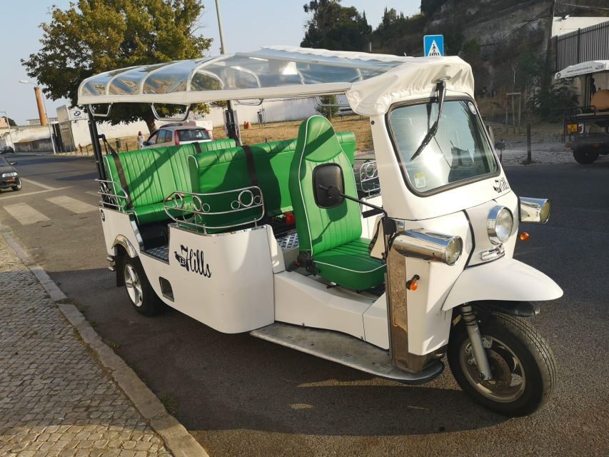 Private tuktuk Tour : unforgettable Old Town Lisbon - Key highlights that matter (more than the brochure)