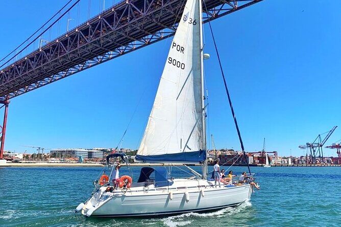 Sailboat Excursion along the Magnificent Tagus River - Crew Style, Safety, and the Feeling of Relaxed Control