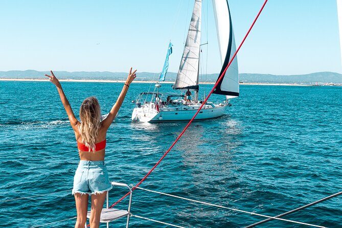 Sailing Experience in Lisbon - Portugal - Crew and boat: the service level is part of the product