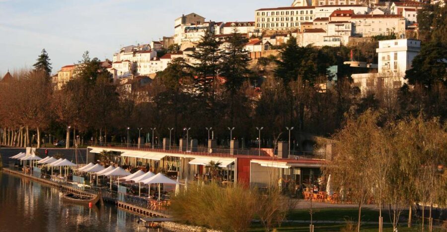 Sanctuary of Fátima and Coimbra City Tour - From the meeting point to Fátima: settling in for the coach ride