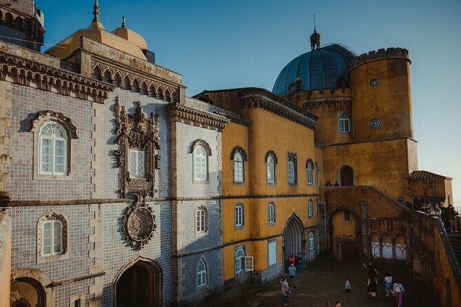 Secrets of Sintra - The One & Only - Getting started: Wonder Van Store and a timed van rhythm