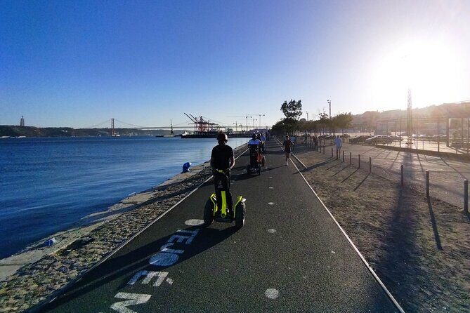 Segway Guided Tour in Lisbon Riverside - Stop 2: Arco do Triunfo (Triumph Arch) and the View Angle