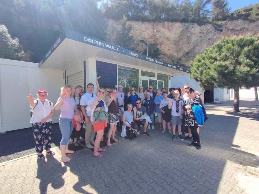 Sesimbra: Sesimbra and Espichel Grotto Tour - What the tour includes, and what you should bring