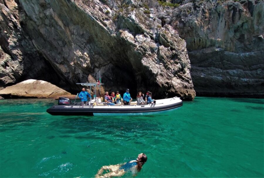 Sesimbra: Sesimbra and Espichel Grotto Tour - Sesimbra Caves and the Arco da Pombeira