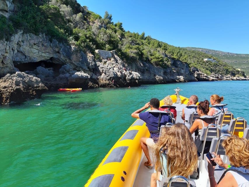 Setúbal and Tróia: Dolphin Watching and Arrábida Bays - Comfort and timing for a 2-hour boat ride