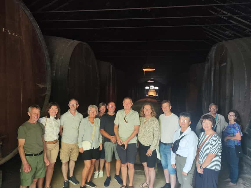 Setúbal Wine Tour: Discover the Moscatel Wine - Lunch time in Setúbal: plan for local flavors, and don’t expect lunch included