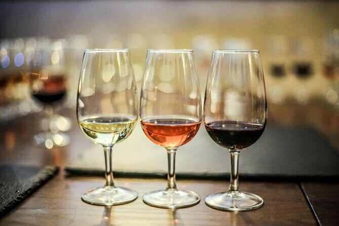 Setúbal Wine Tour with Visit and Tasting at 2 Wineries - Stop 1: Jose Maria de Fonseca, where 1834 still shapes the tour