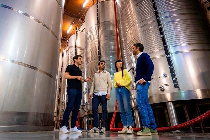 Setúbal: Winery & Fish Market Tasting Tour from Lisbon - Lisbon pickup, travel time, and why the route matters