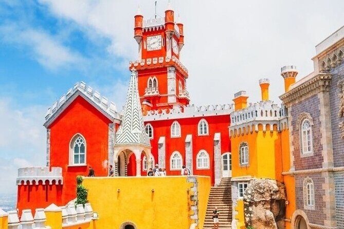 Sintra 1/2 day tour + Pena Palce + 2 gifts (inc. tickets) - Who This Half-Day Sintra Tour Suits Best