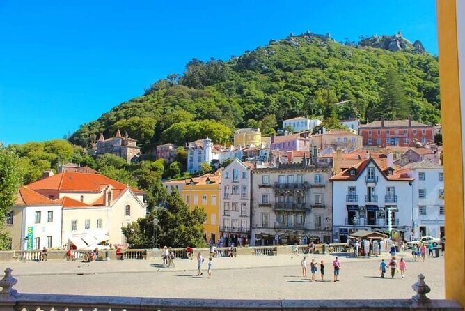 Sintra 1/2 day tour + Pena Palce + 2 gifts (inc. tickets) - Your Guide on the Ground: Small Group, Real Explanations