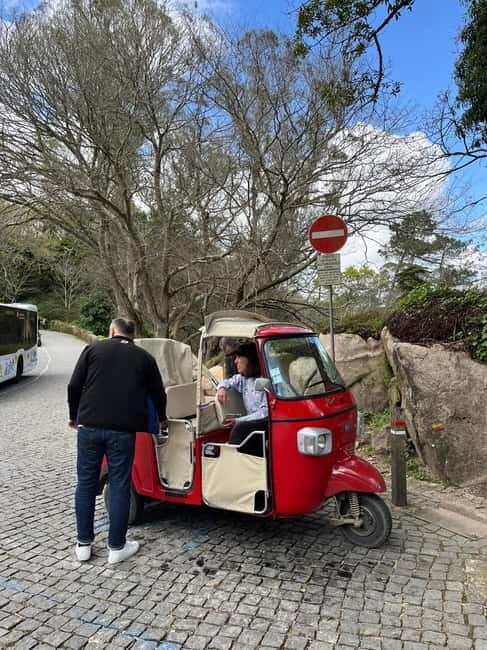 Sintra: 1-Hour Guided Tuk-Tuk Tour - The practical part: what to plan for before you ride