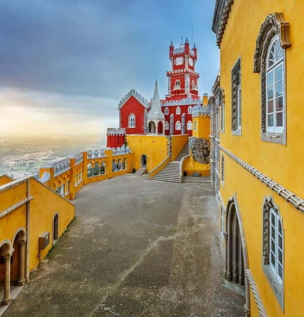 Sintra and Cabo da Roca – Exclusive Tour with a Local Guide - Cabo da Roca: Europe’s westernmost point and the kind of views worth dressing for
