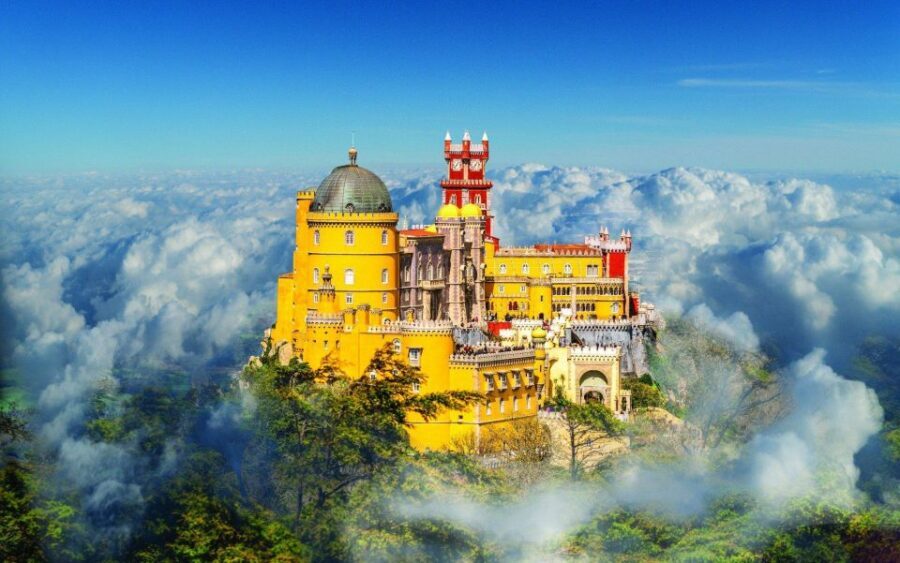 Sintra and Cascais: Full Day Tour - Exploring Sintra’s medieval town atmosphere